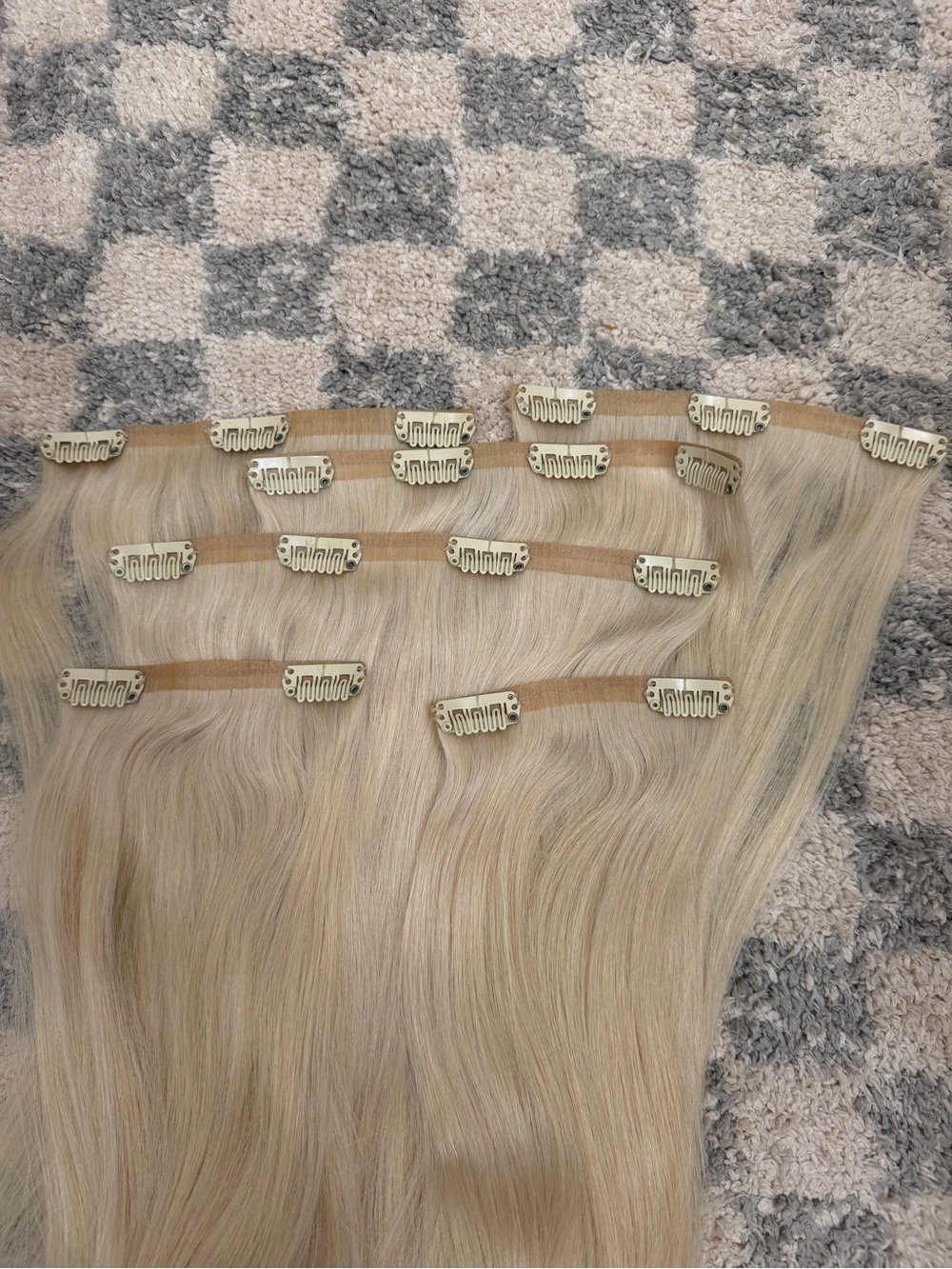 Luxy Clip-In Hair Extensions - Light/Platinum Blonde - Picture 2 of 5